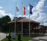 flaga polski pionowa